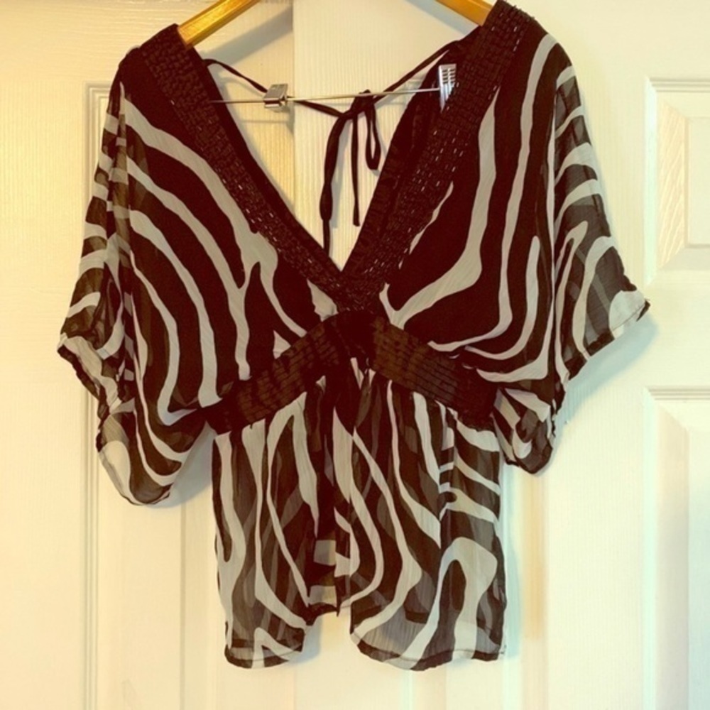 MarineBlu‎ Black & White Zebra Print Top Medium